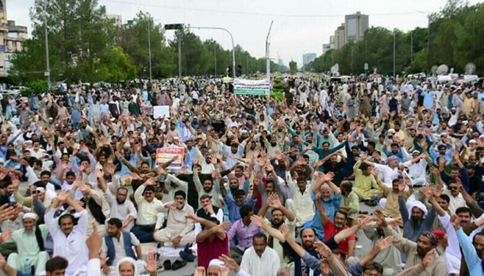 Talks between utility stores employees and govt succeed