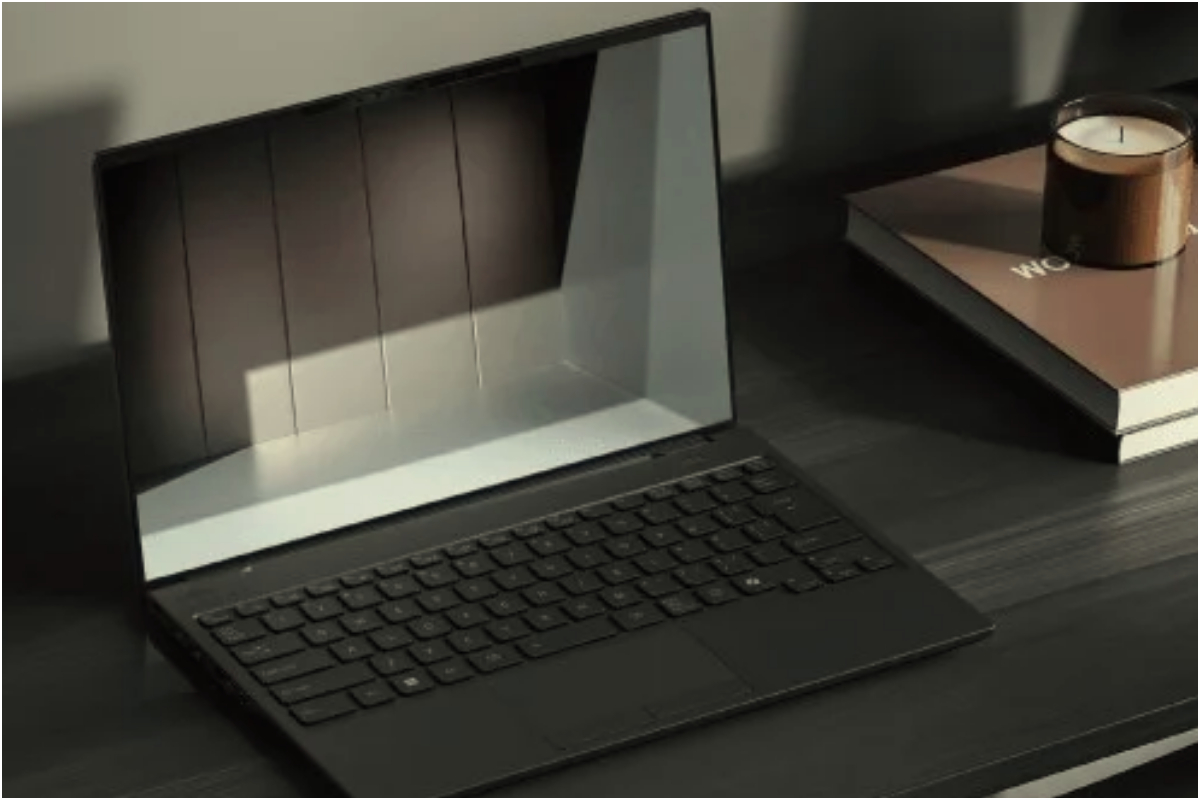 World Lightest Laptop