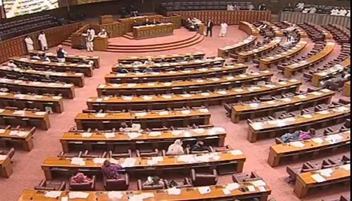 26th Constitutional Amendment: Govt’s lawmakers asked to return country by Oct 15