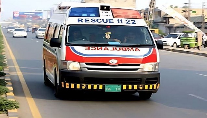 Patient dies in ambulance after being denied passage at Jhelum Bridge.