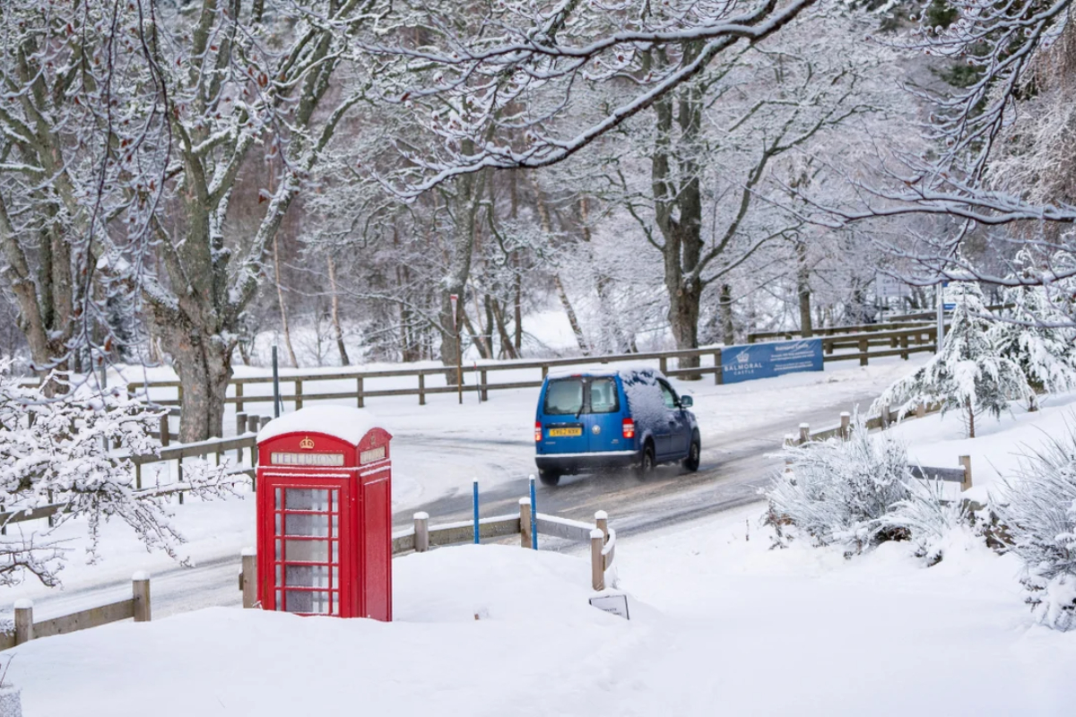 Storm Bert Strikes Britain: One dead as snow, rain, and winds cause disruption