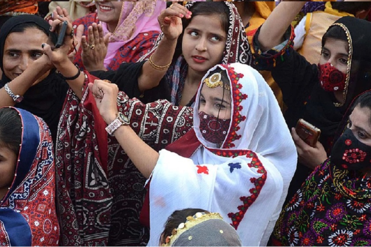 Sindh celebrates cultural day with joyful festivities