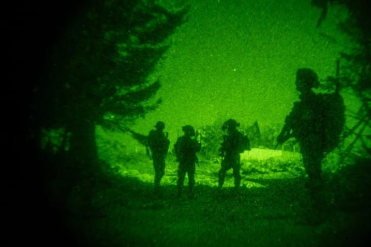 Israel withdraws from Southern Lebanon as Beirut forces take over