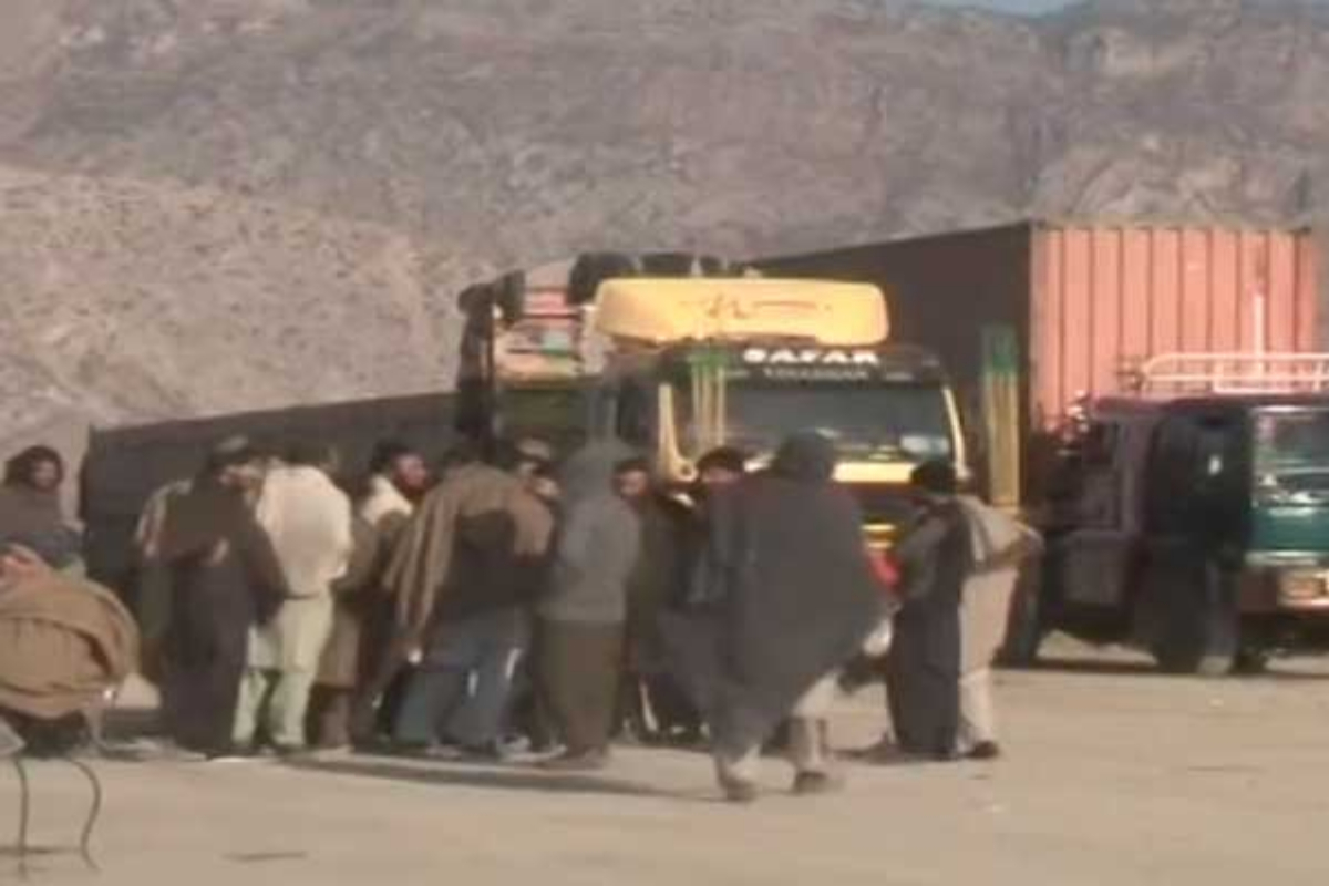 Kurram second’s aid convoy came under attack again