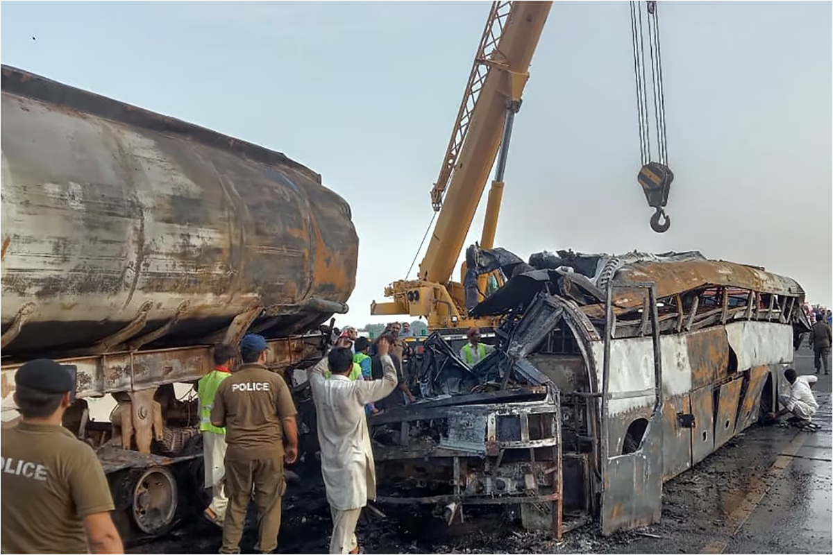 Three Oil tankers collided in Quetta, killing five people
