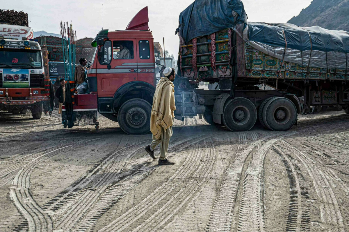 Transporters protest on national highway over vehicle burning