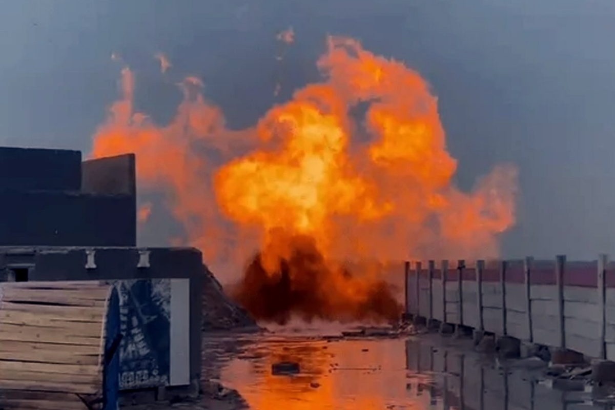 Karachi's Korangi blaze: Fire continues to rages into seventh day