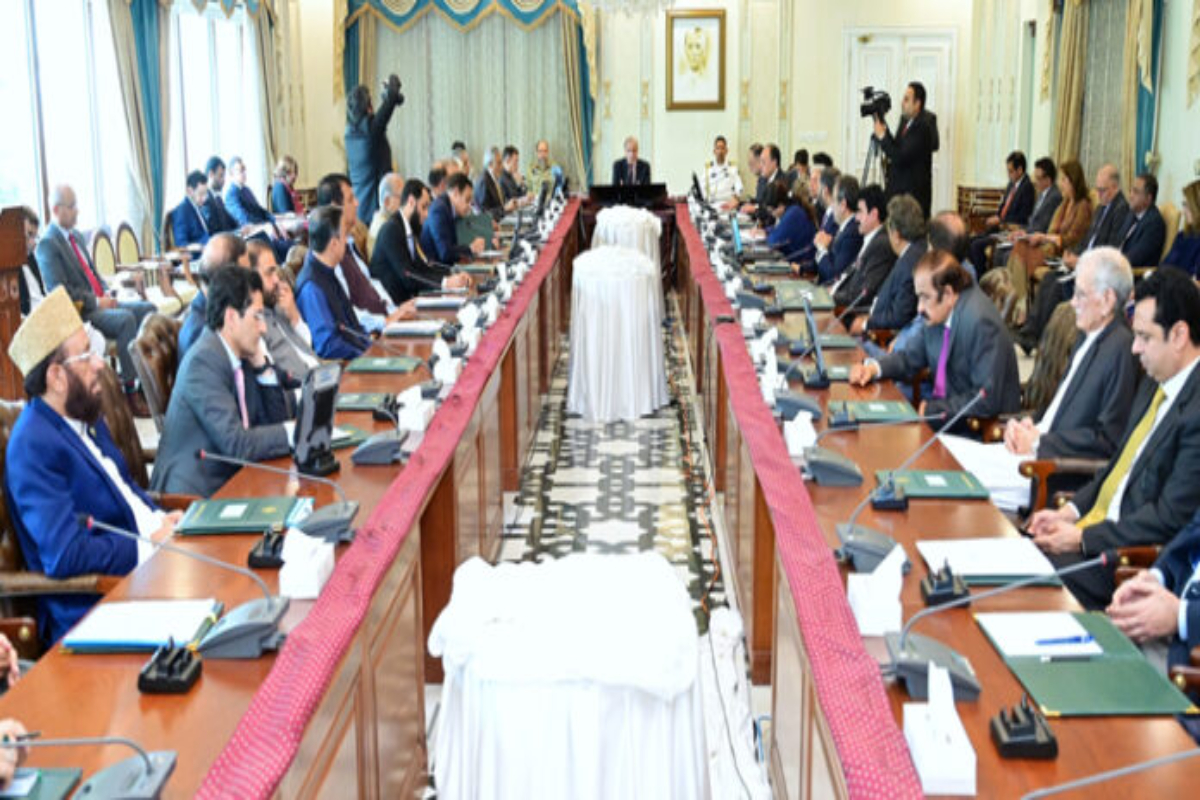 Govt to digitize national economy: PM Shehbaz