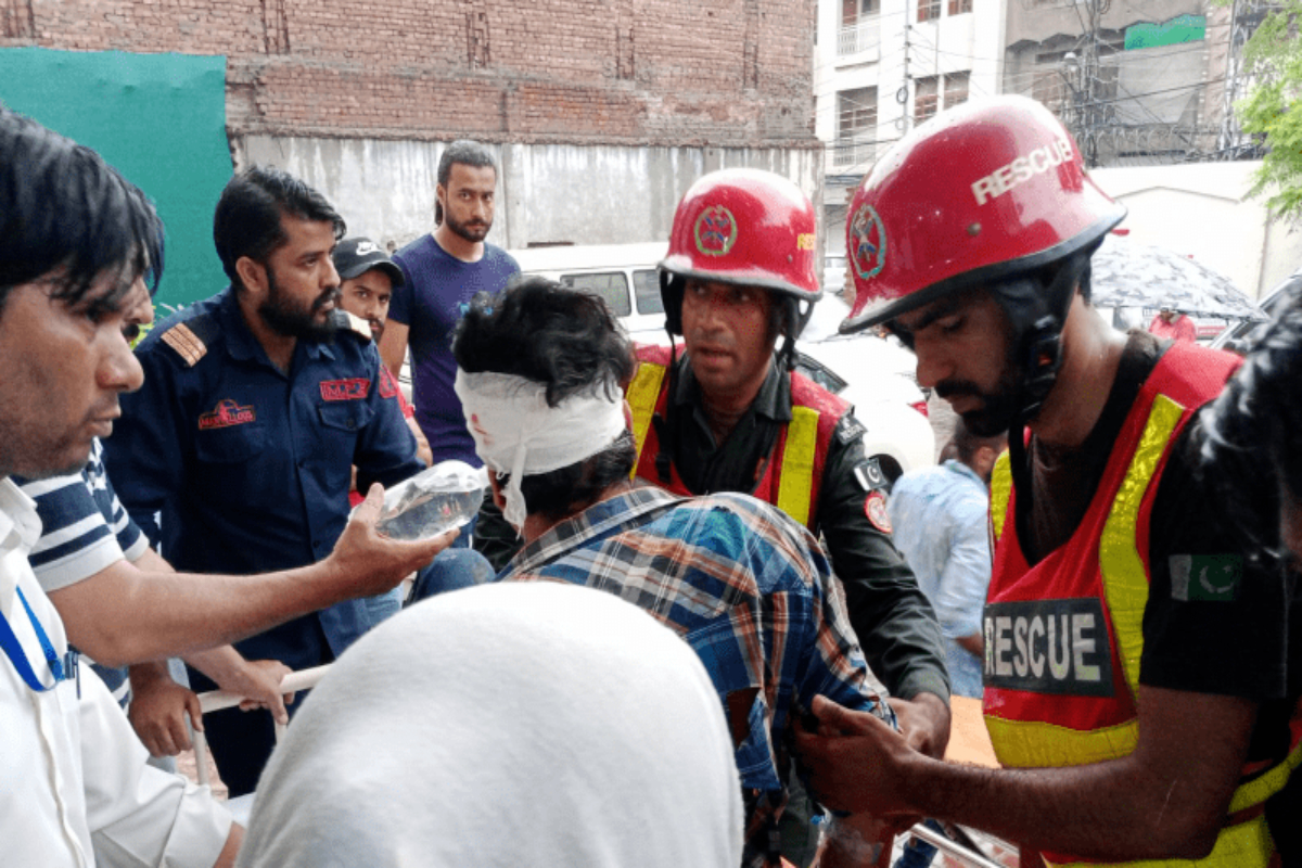 Seventeen died and several injured during heavy storms in Punjab