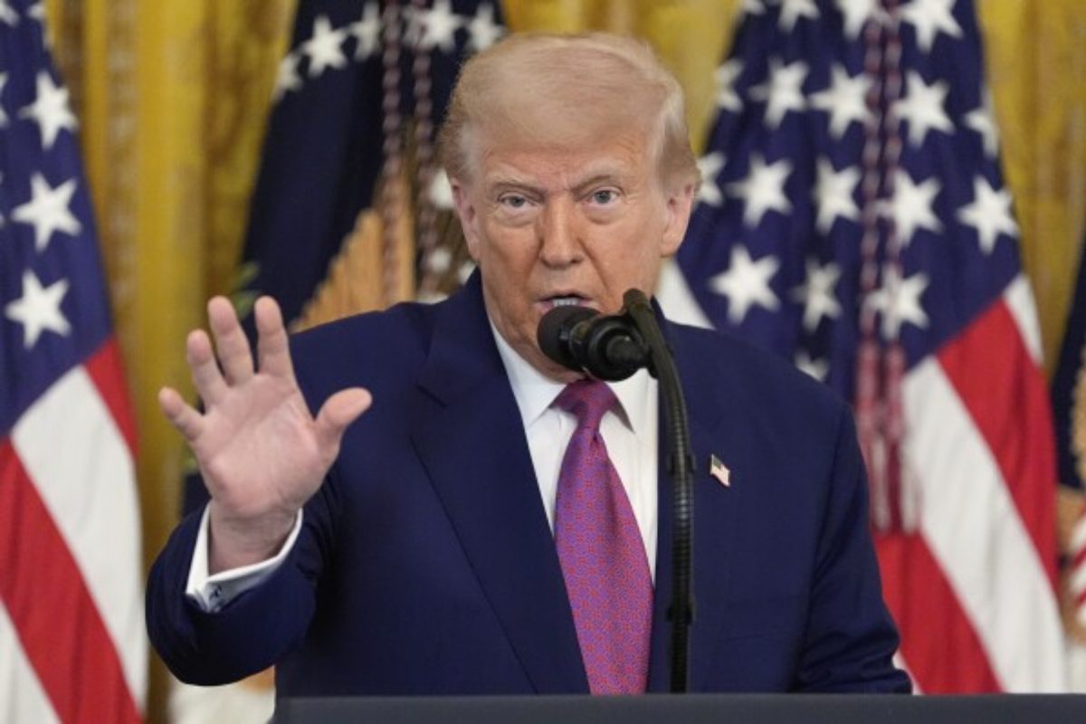 Donald Trump warns Iran, says “We know where Khamenei Is, But No Plans to kill him”