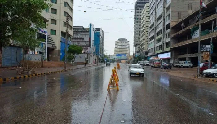 PMD: Light rain expected in Karachi