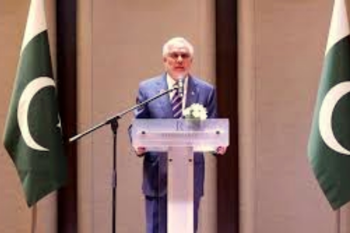 Minister Aun Chaudhry represents Pakistan at Srebrenica genocide memorial