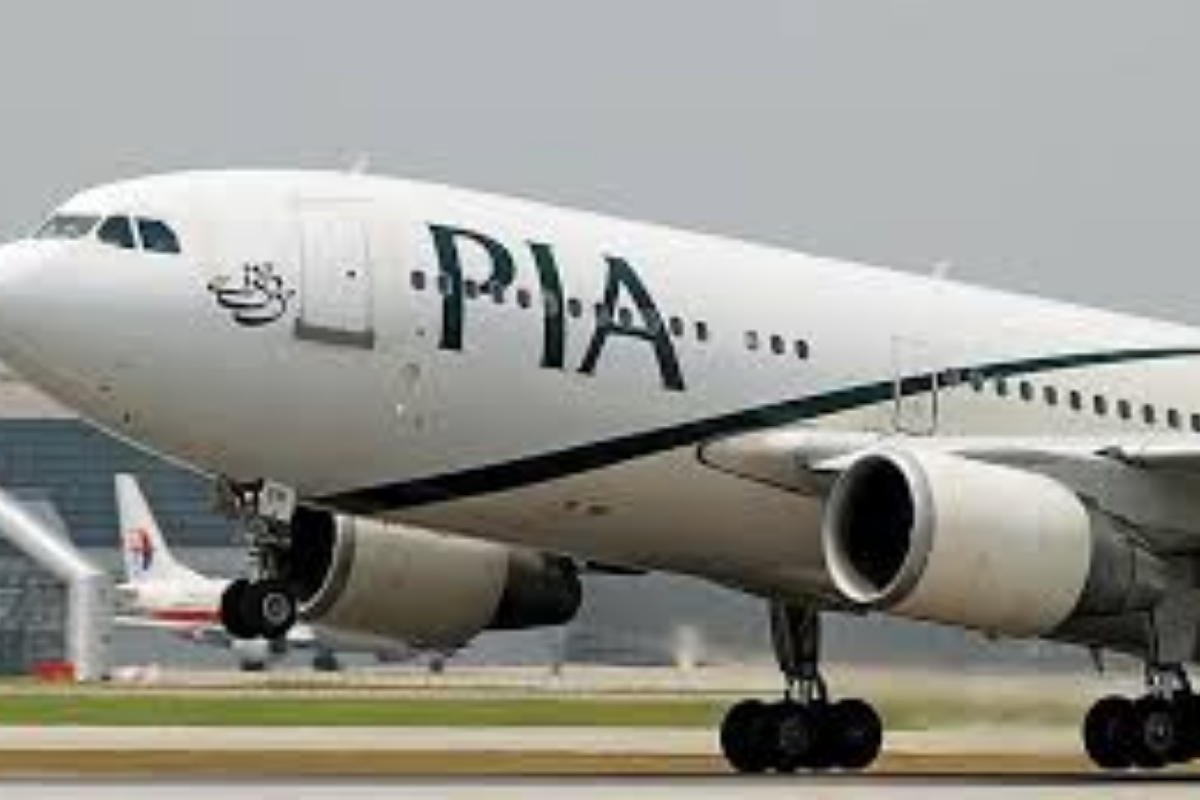 PM Shehbaz directs special flight arrangements for pilgrims