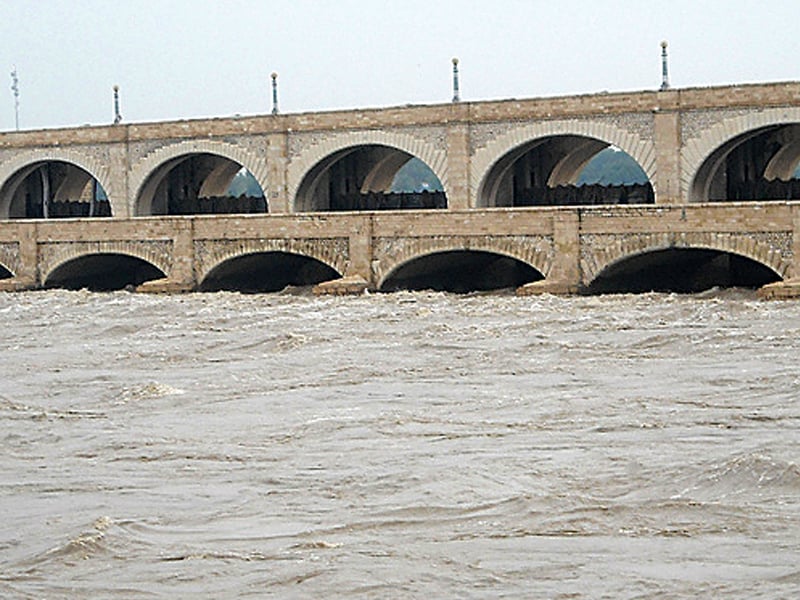 NDMAs issues high flood warning for Indus River
