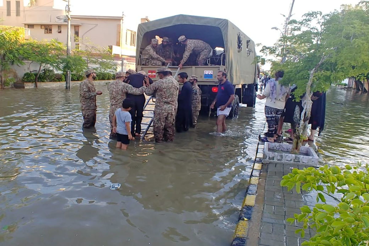 Flood Alert Issued for Sindh and Balochistan; Pak Army continues extensive flood relief operations