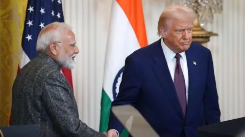 Trump warns India of consequences over Russian oil purchases