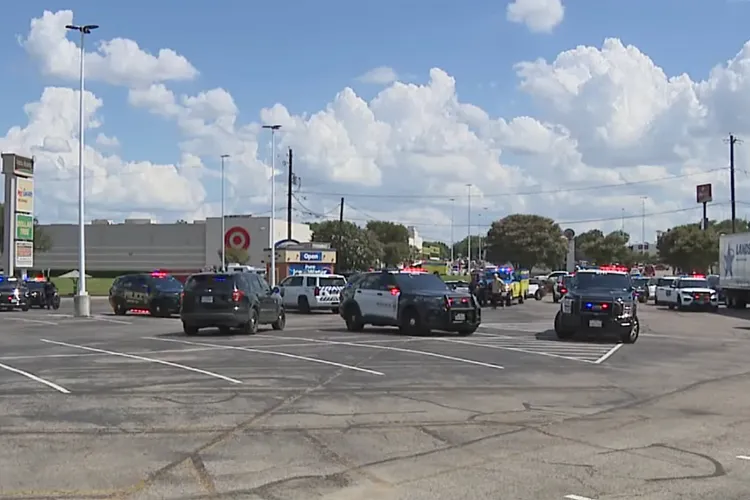 Three dead in a shooting at a incident in Austin, Texas, suspect detained
