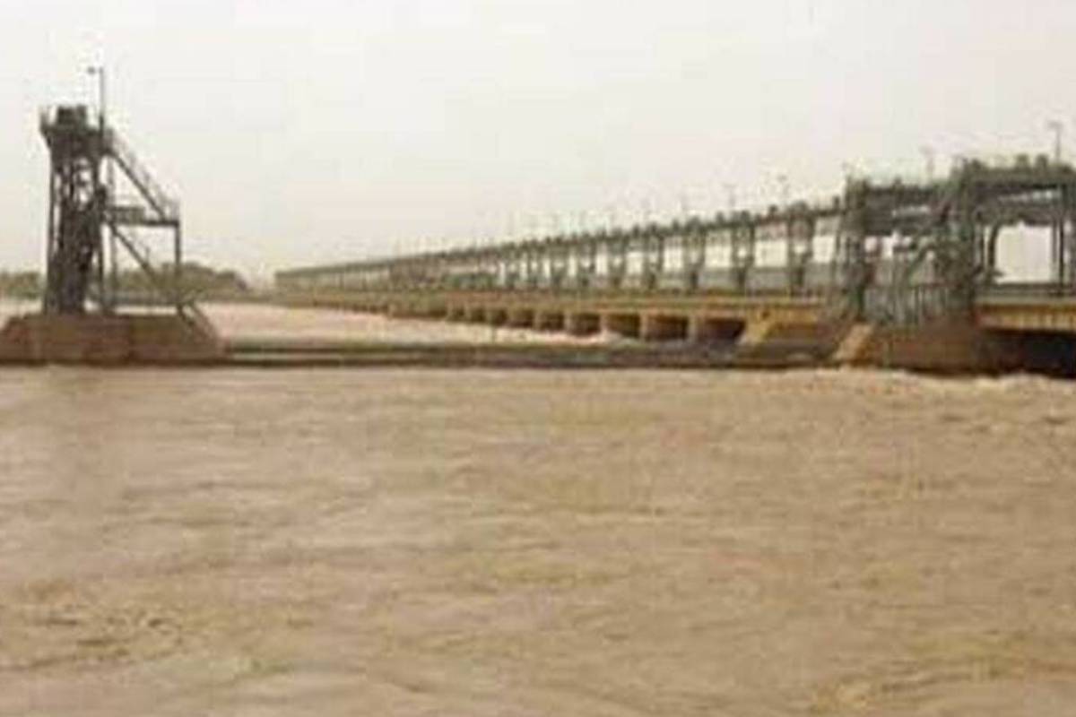 Water level in Indus receding at Guddu Barrage, says control room