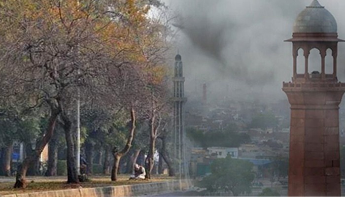 Dry weather to prevail across Pakistan, smog worsens in Punjab