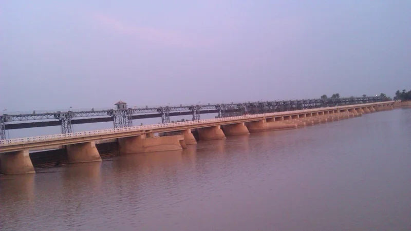 PDMA urges immediate removal of encroachments from river passages