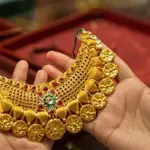 Gold prices surge by Rs3, 600 per tola across Pakistan