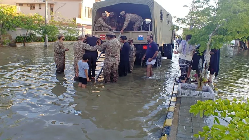 Flood Alert Issued for Sindh and Balochistan; Pak Army continues extensive flood relief operations