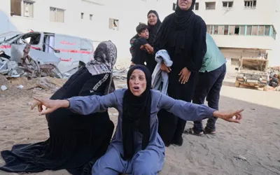Israel kills 77 more Palestinians, Including 11 waiting for food aid