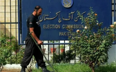 ECP hints to summon PM, Punjab CM over failure to hold LG polls