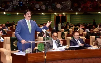 CM Murad unveils Rs3, 450bn Sindh budget 2025-26
