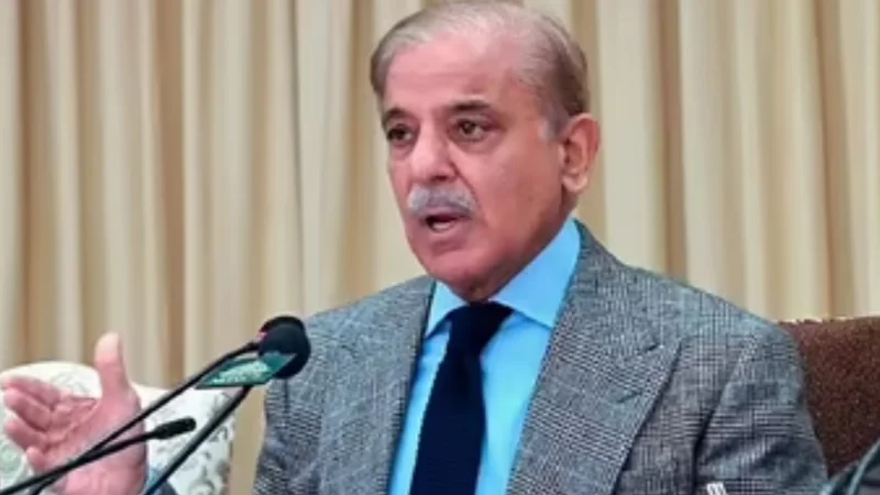 PM Shehbaz reviews Pakistan Railways upgradation