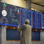 Pakistan stock ends bearish as KSE-100 drops 831 points