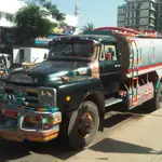 Man dies after being hit by water tanker in Korangi