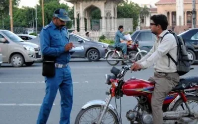 Punjab traffic police fines over 60,000 citizens for helmet and seat belt violations