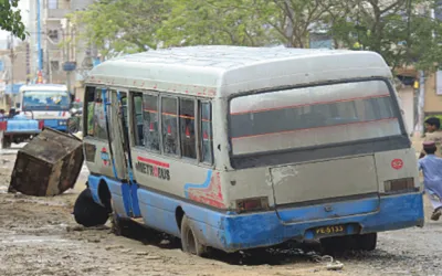 SSGC paid Rs11b to KMC, TMCs for road restoration