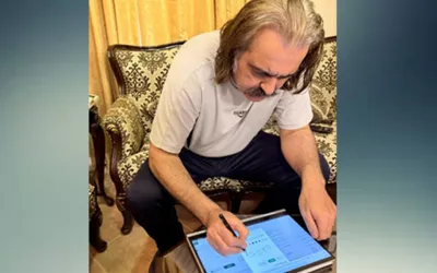 Paperless Policy: KP CM Gandapur signs first E-summary