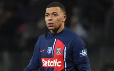 PSG planning huge offer to make Mbappe extend his stay