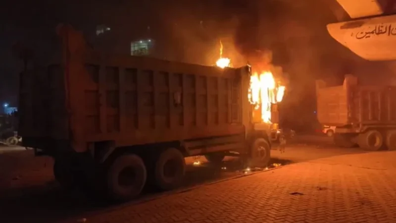 9 vehicles set fire in Karachi as dumper crushed two motorbikes