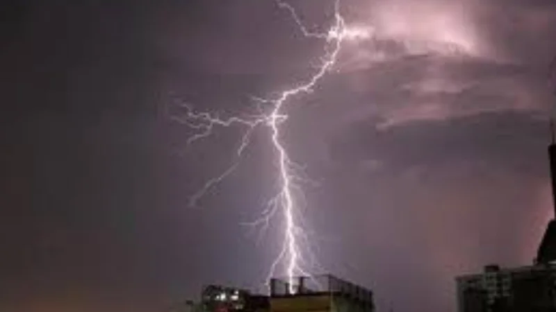 Thunderstorms in India, Nepal leaves 69 died