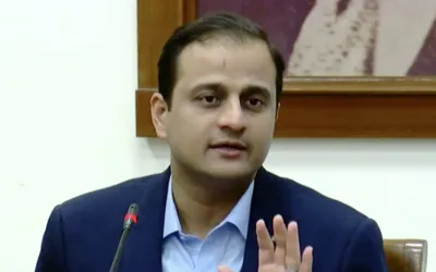 Mayor Karachi inaugurates digital Aap to streamline salary process