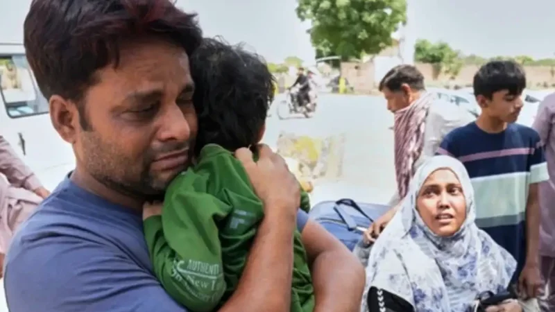 COAS takes responsibility for treatment of Pakistanis children sent back by India