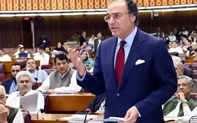 Sukkur-Hyderabad-Karachi Motorway top priority: Aurangzeb