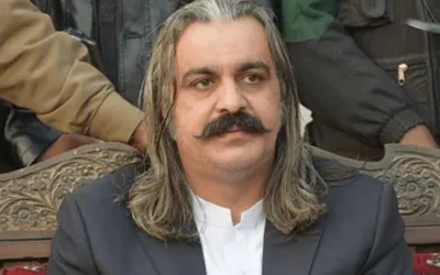 Gandapur pays tribute to martyred soldiers in Karak, Mohmand operations