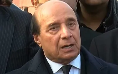 IHC allows Latif Khosa to travel abroad