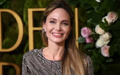 Angelina Jolie opens home to wildfire evacuees, aiding friends