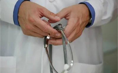 Balochistan govt issues show cause notices to 29 doctors, others