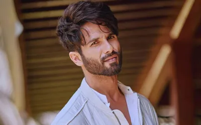 Shahid Kapoor reveals he was once forced to feel 'lesser'