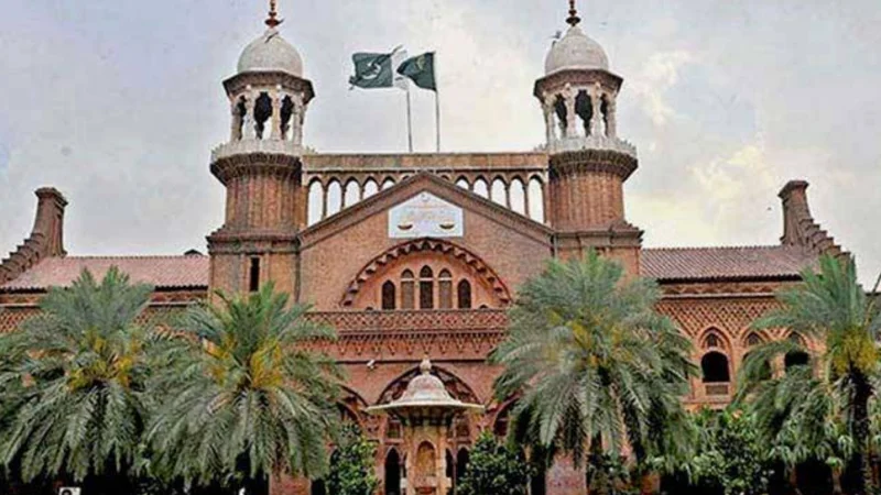 LHC issues notices to federal govt, other on plea against PECA laws