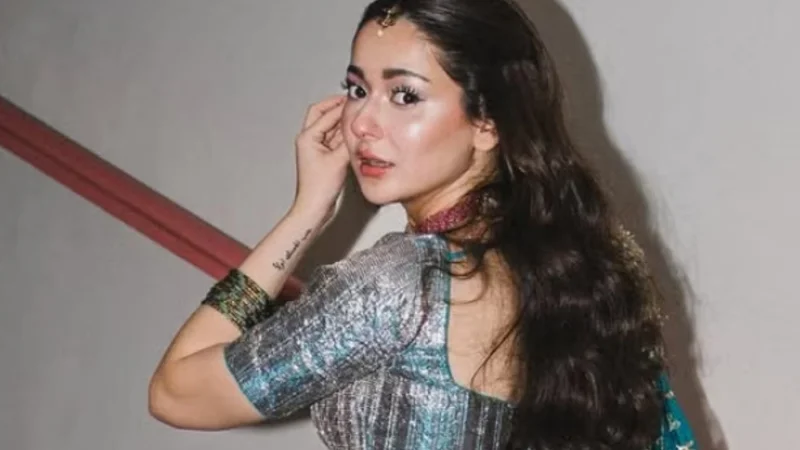 Hania Aamir reveals whether she would prefer to work in India or not