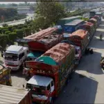 Sindh Govt imposes ban on heavy traffic in Karachi from 6am to 10pm