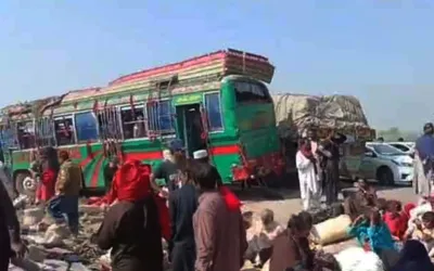 16 devotees die in two separate accidents in Sindh